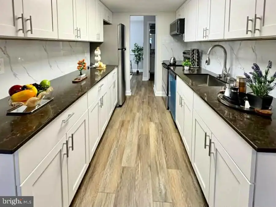 13139 Dairymaid Dr #104, Germantown, MD 20874 - #3