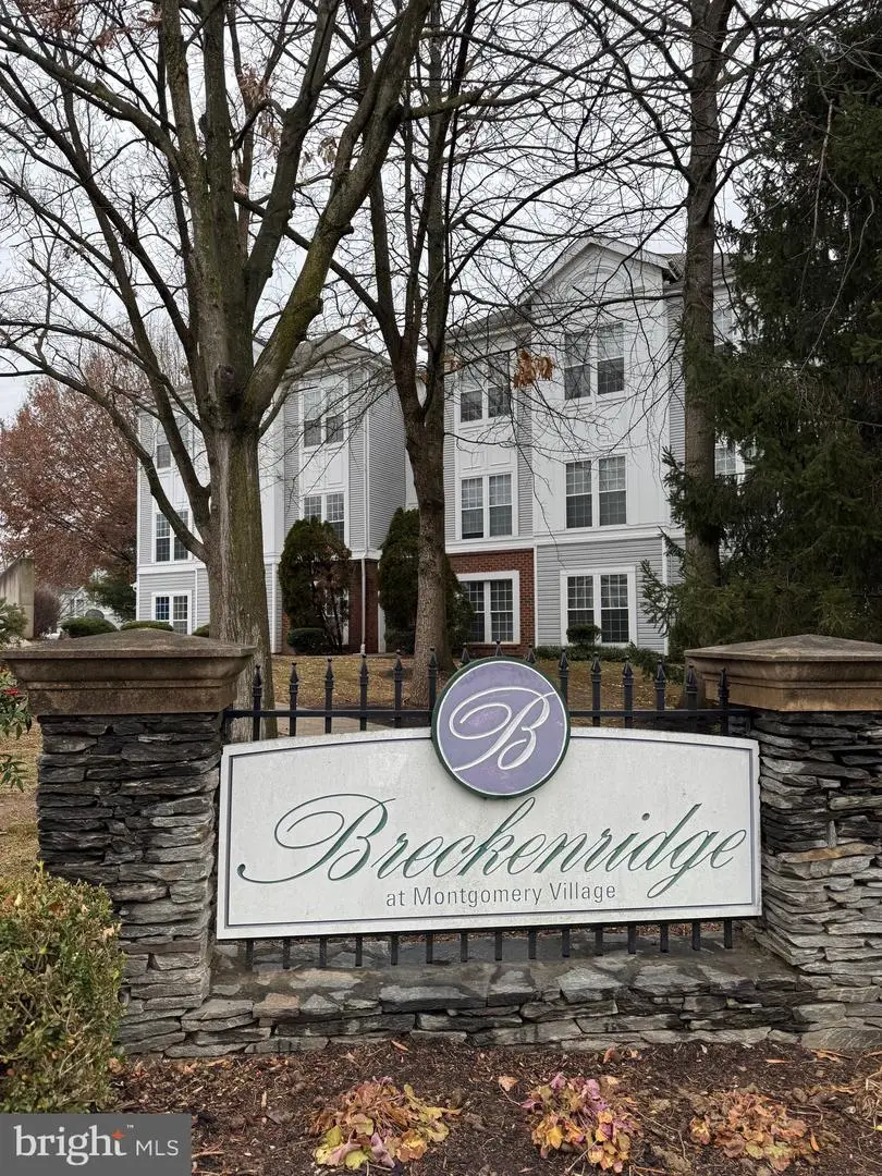 18310 Feathertree Way #101, Montgomery Village, MD 20886 - Image #2