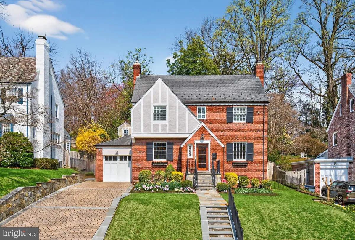 3525 Woodbine St, Chevy Chase, MD 20815 - #1