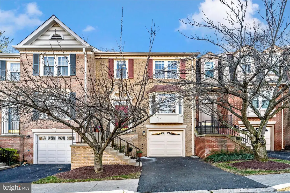 11154 Cedarwood Dr, North Bethesda, MD 20852 - #1