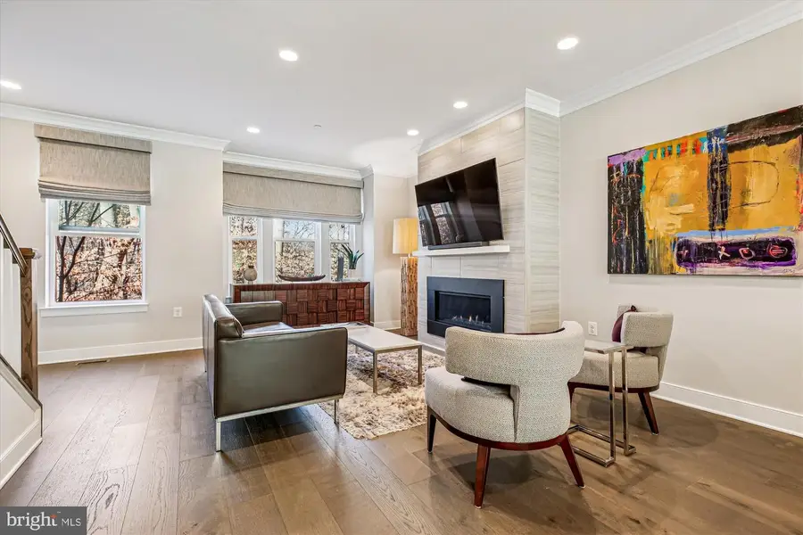 10340 Grosvenor Pl, North Bethesda, MD 20852 - #2