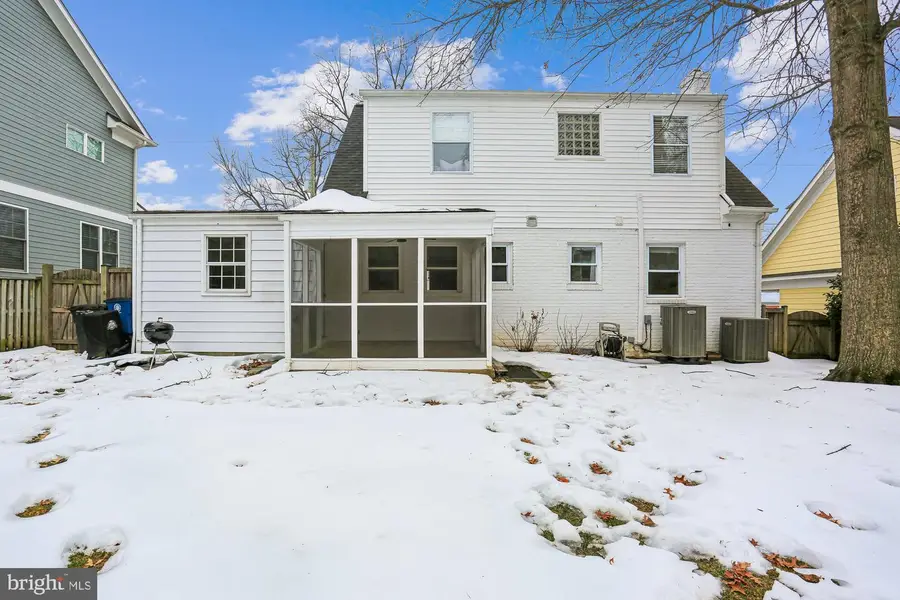 4303 Colchester Dr, Kensington, MD 20895 - #2