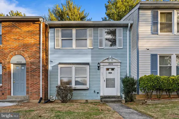 19231 Warrior Brook Dr, GERMANTOWN, MD 20874