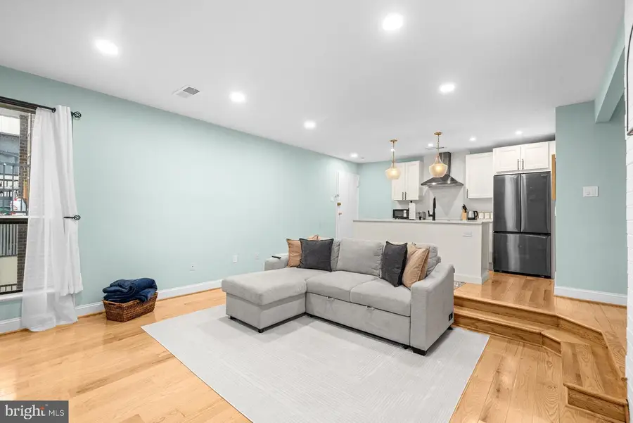 9820 Georgia Ave #21-302, Silver Spring, MD 20902 - #3