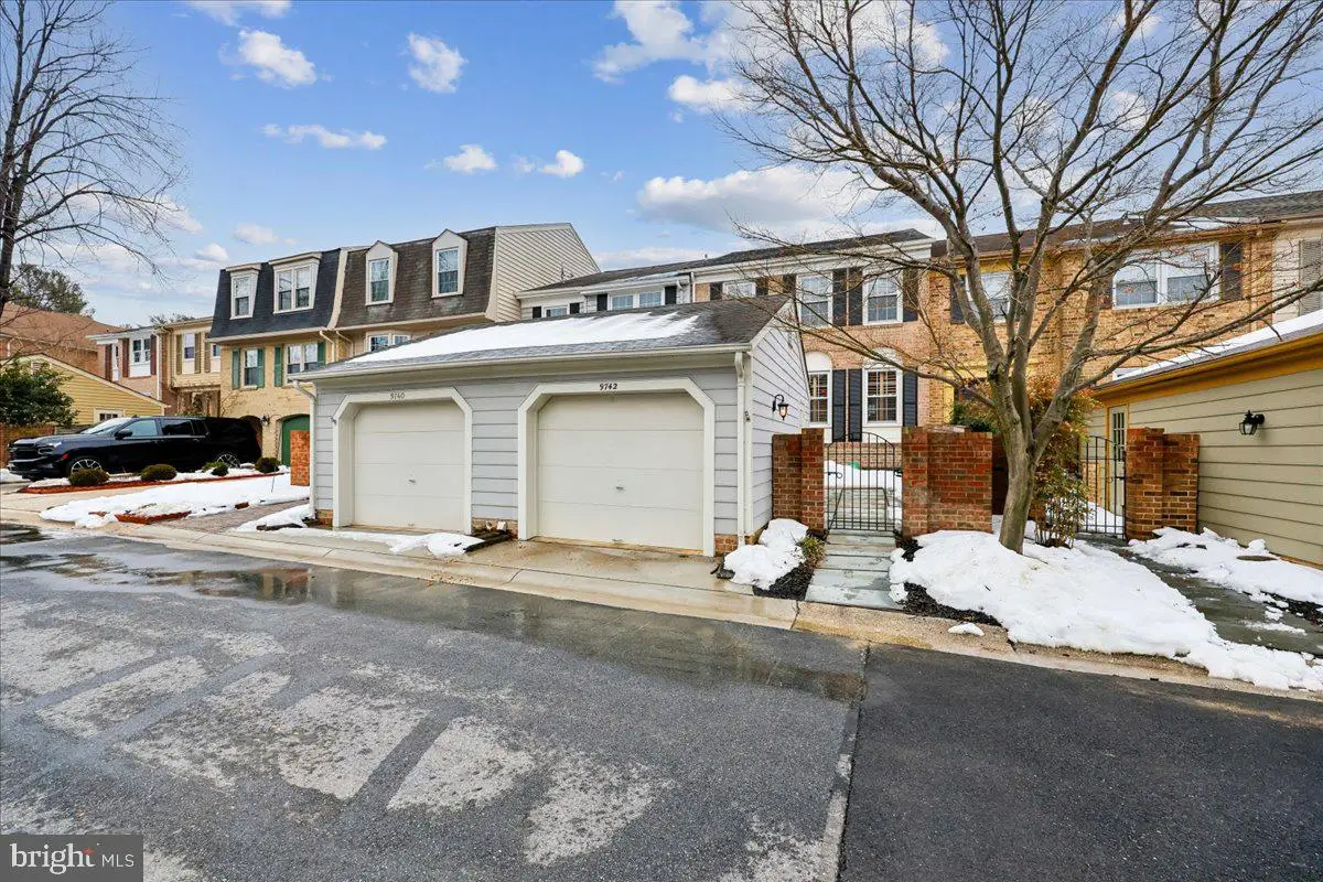 9742 Duffer Way, Montgomery Village, MD 20886 - #1