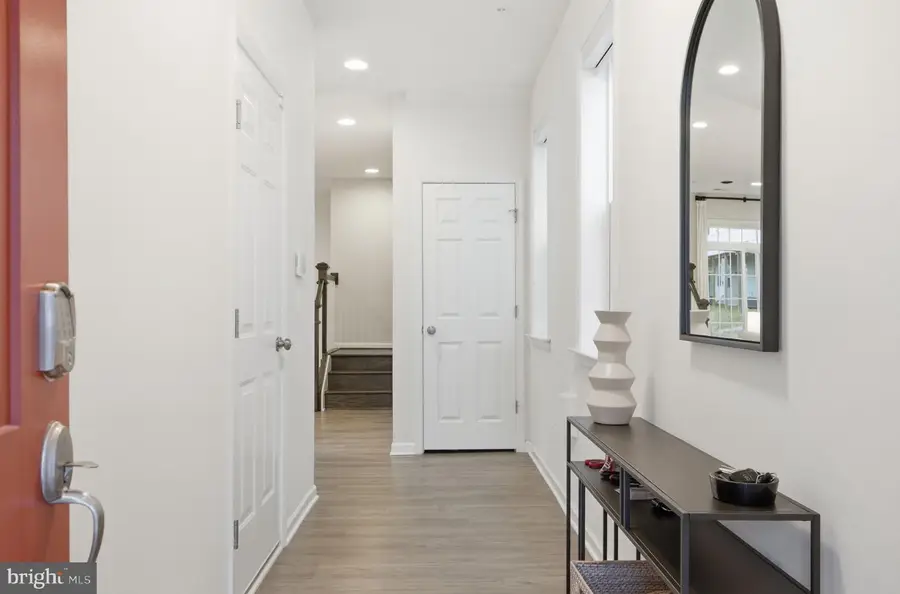 10237 Travilah Grove Cir, Rockville, MD 20850 - #3