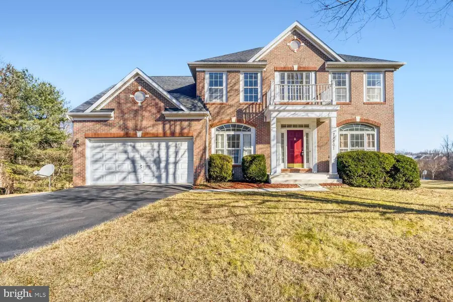 22801 Timber Creek Ln, Clarksburg, MD 20871 - Image #2