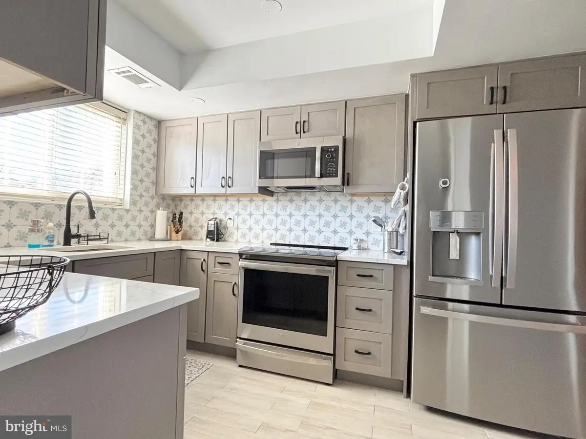 3210 Gleneagles Dr #109-f, Silver Spring, MD 20906 - #1