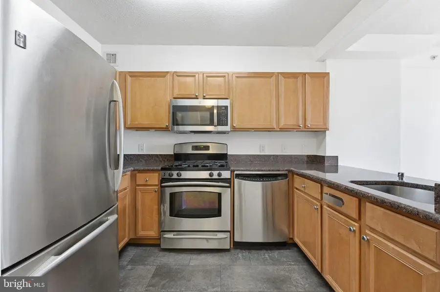 7111 Woodmont Ave #708, Bethesda, MD 20815 - Image #3