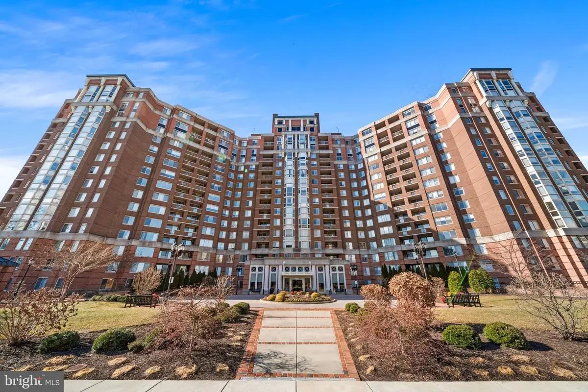 5809 Nicholson Ln #214, Rockville, MD 20852 - #1