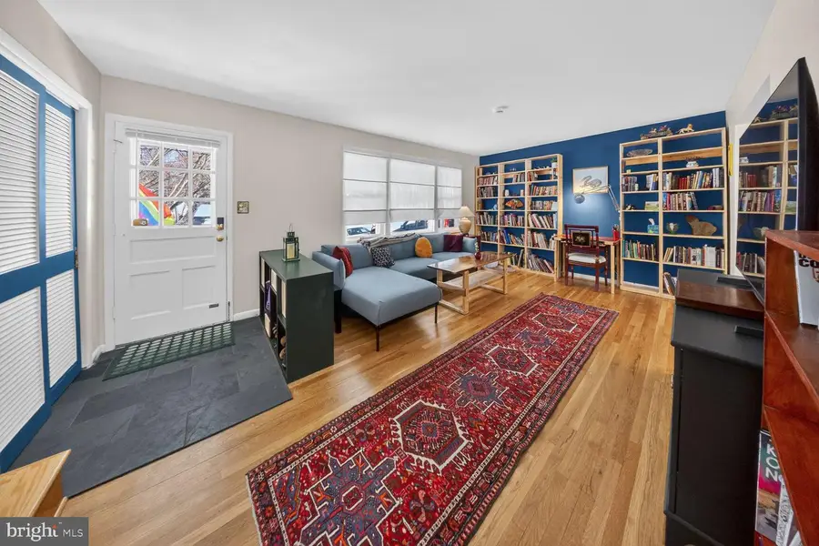 14205 Parkvale Rd, Rockville, MD 20853 - Image #2