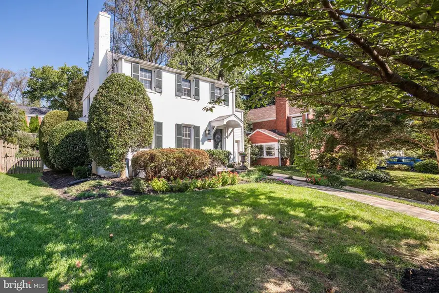 5215 Roosevelt St, Bethesda, MD 20814 - Image #3