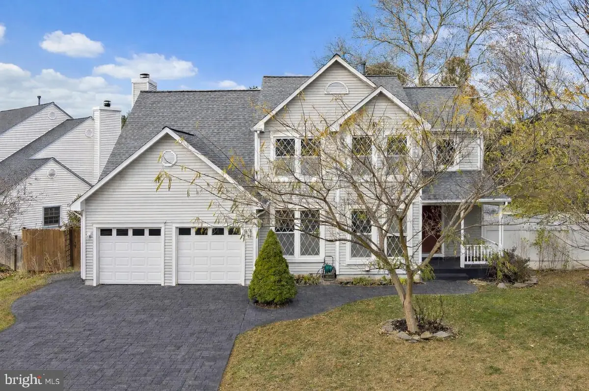 18906 Lindenhouse Rd, Gaithersburg, MD 20879 - #1