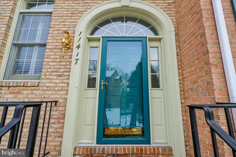 11417 Cedar Ridge Dr, Potomac, MD 20854 - #2