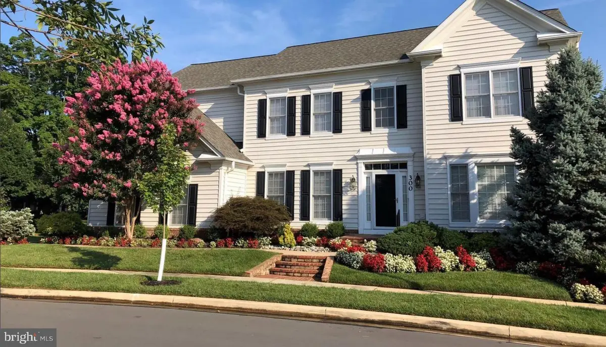 300 Deep Trail Ln, Rockville, MD 20850 - Image #1