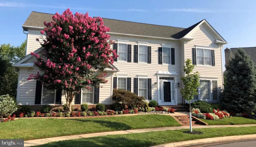 300 Deep Trail Ln, Rockville, MD 20850 - Image #2