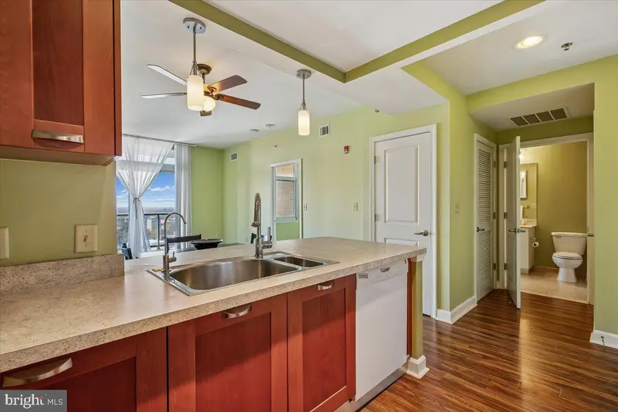 5750 Bou Ave #1304, Rockville, MD 20852 - Image #3