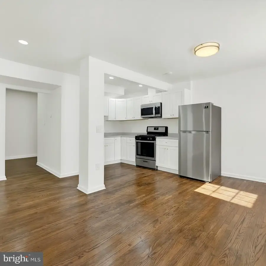 541 W Diamond Ave #22, Gaithersburg, MD 20877 - #3