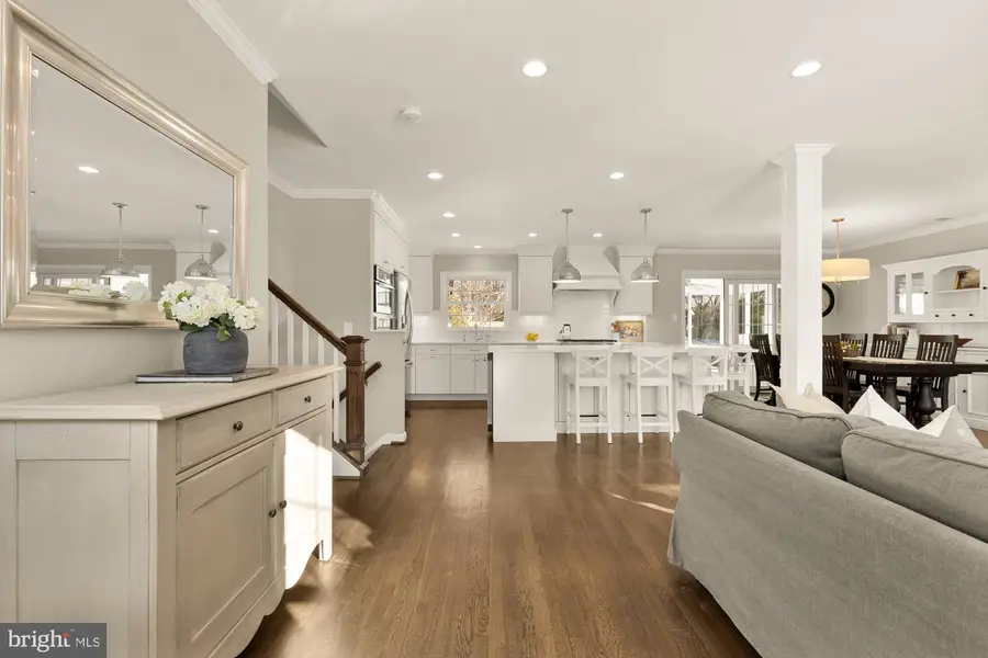 9615 Byeforde Rd, Kensington, MD 20895 - Image #3