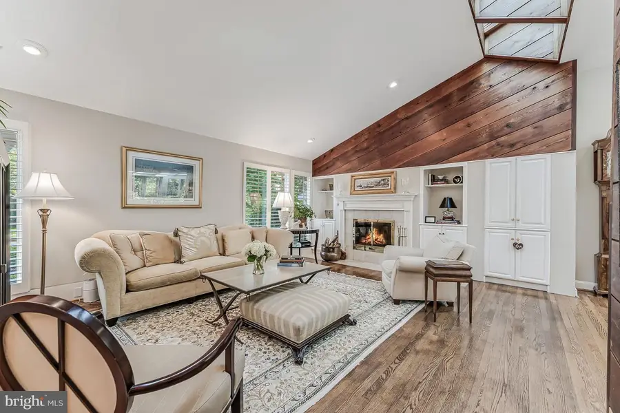 4015 Laird Pl, Chevy Chase, MD 20815 - #3