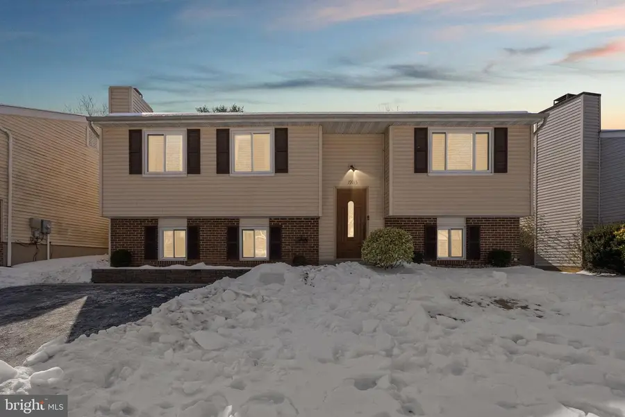 19013 Quail Valley Blvd, Gaithersburg, MD 20879 - Image #2