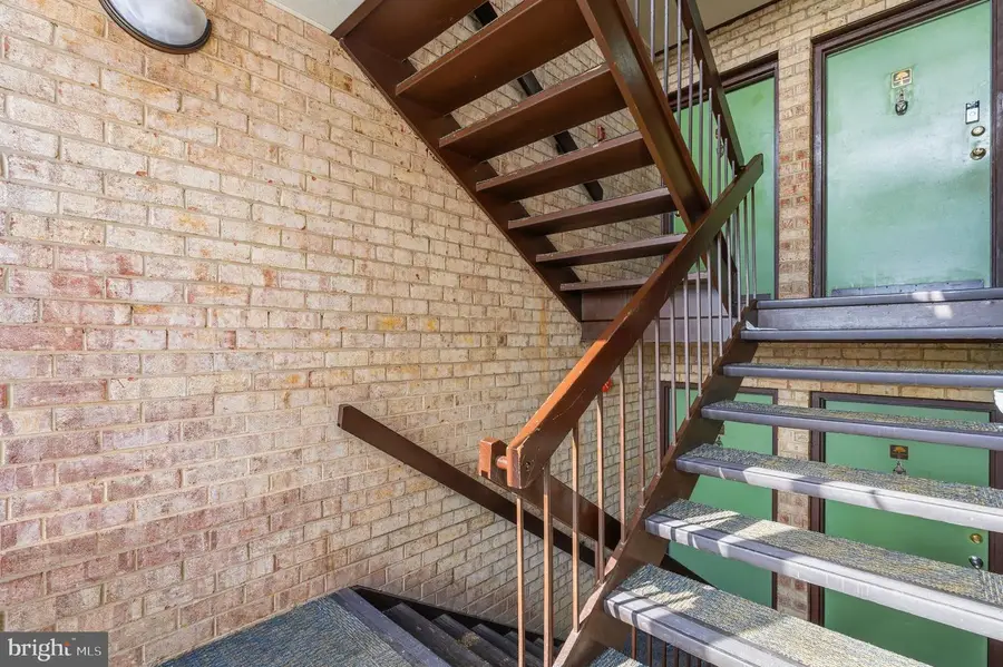 18913 Smoothstone Way #4, Montgomery Village, MD 20886 - #2