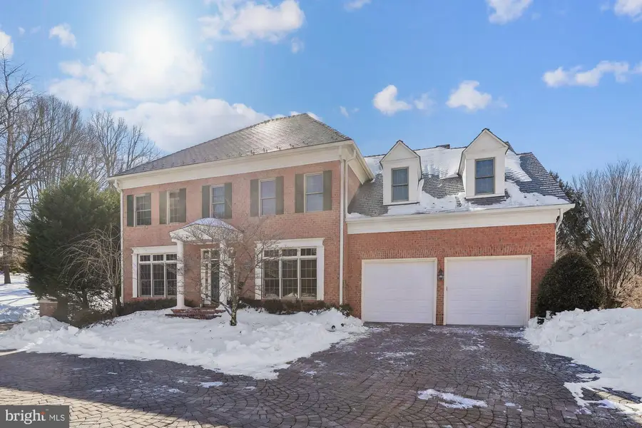 26 Sandalfoot Ct, Potomac, MD 20854 - #2