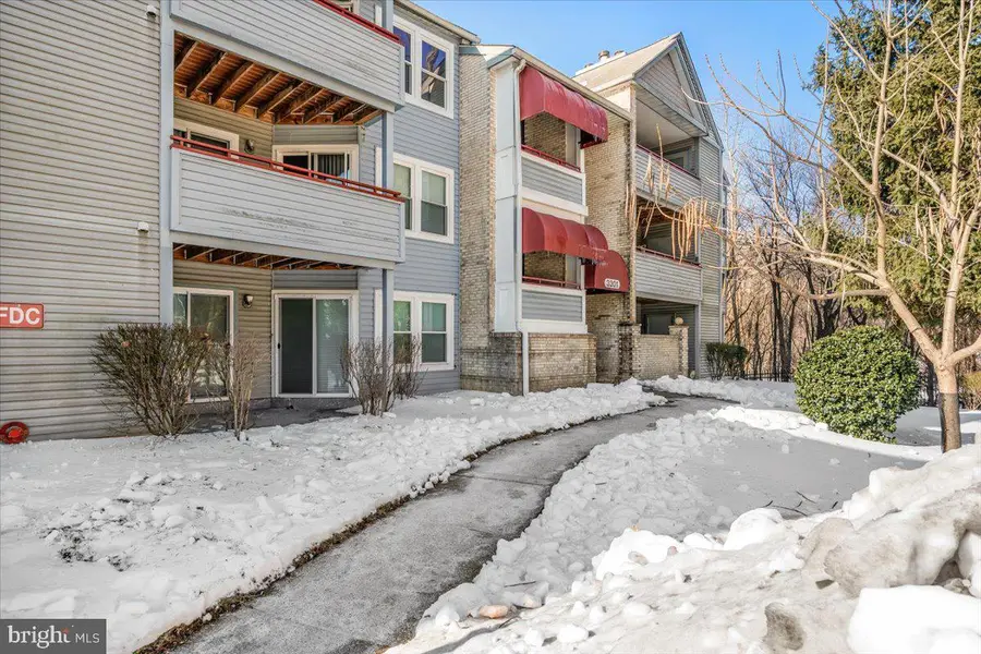 3301 Sir Thomas Dr #6-b-34, Silver Spring, MD 20904 - #2