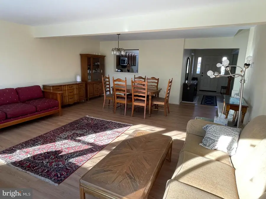 16005 Howard Landing Dr, Gaithersburg, MD 20878 - #3