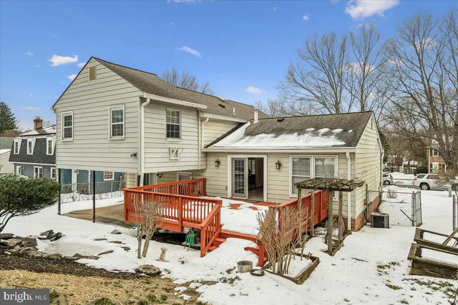 1521 Billman Ln, Silver Spring, MD 20902 - #2
