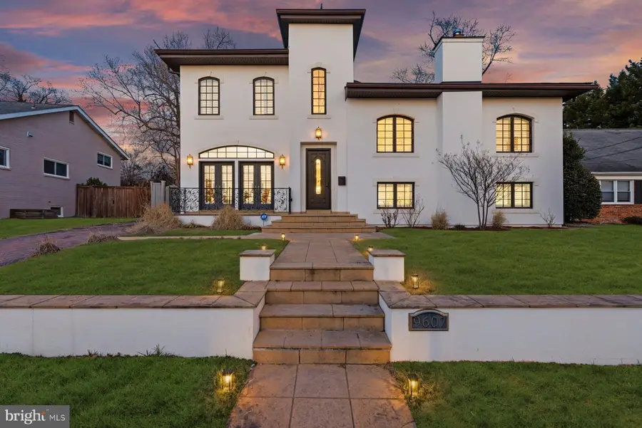 9607 Singleton Dr, Bethesda, MD 20817 - #2