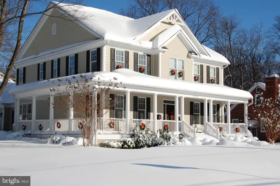 5715 Lone Oak Dr, Bethesda, MD 20814 - #3