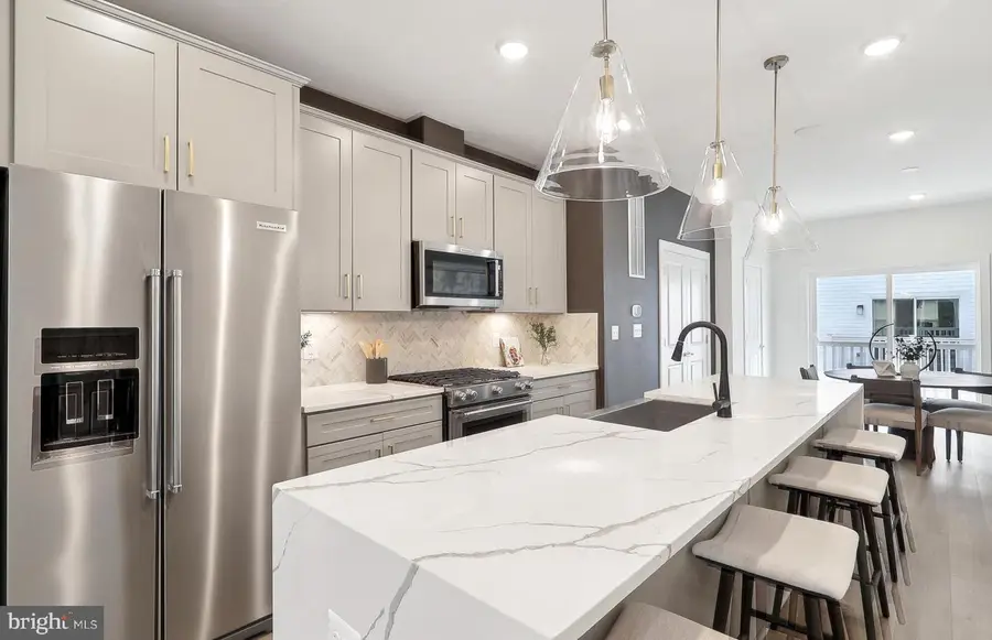 2014 Henson Norris St, Rockville, MD 20850 - #3