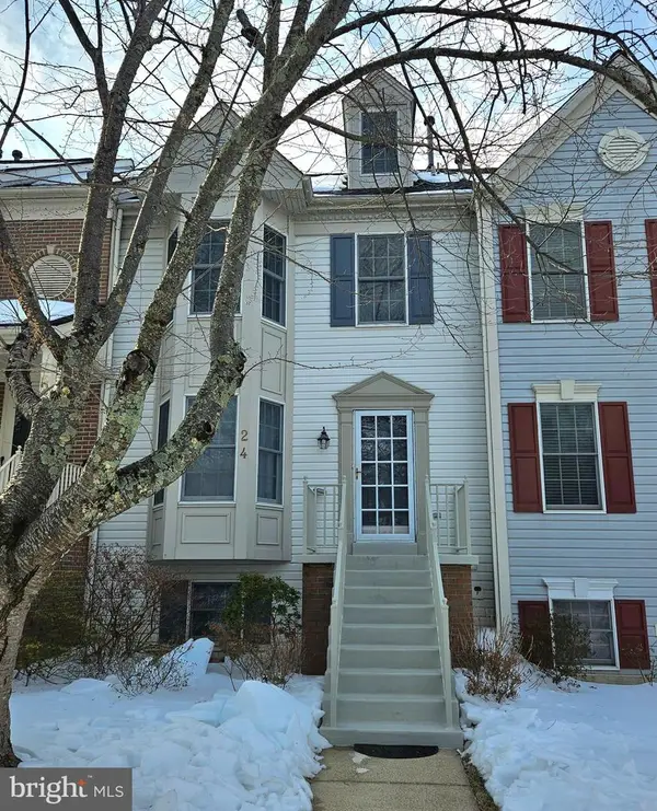 24 Steeple Ct, GERMANTOWN, MD 20874