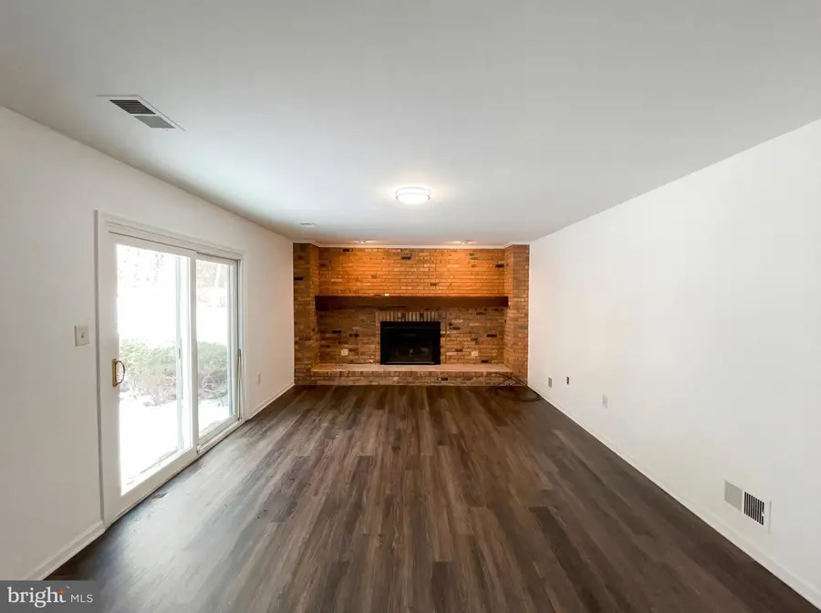 2304 Holly Spring Dr, Silver Spring, MD 20905 - #3