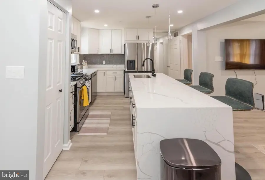 114 Geneva Ave, Silver Spring, MD 20910 - #2