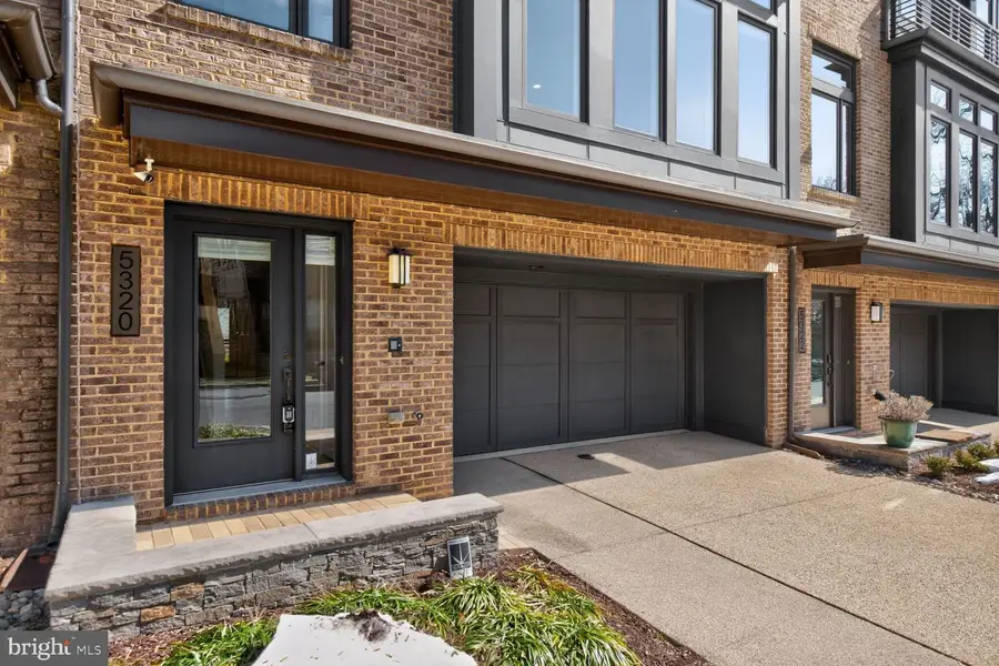 5320 Merriam St, Bethesda, MD 20814 - #2