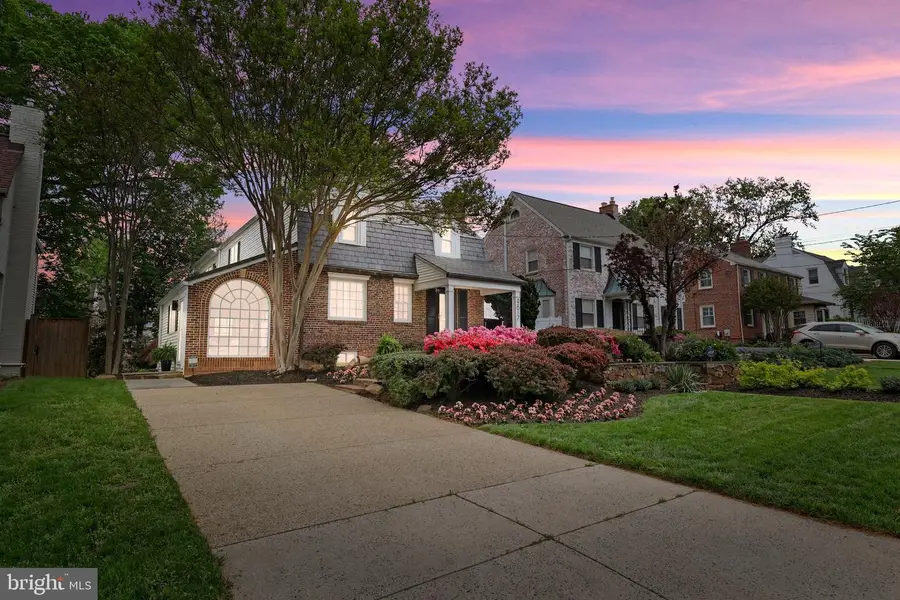 4817 Chevy Chase Blvd, Chevy Chase, MD 20815 - #3