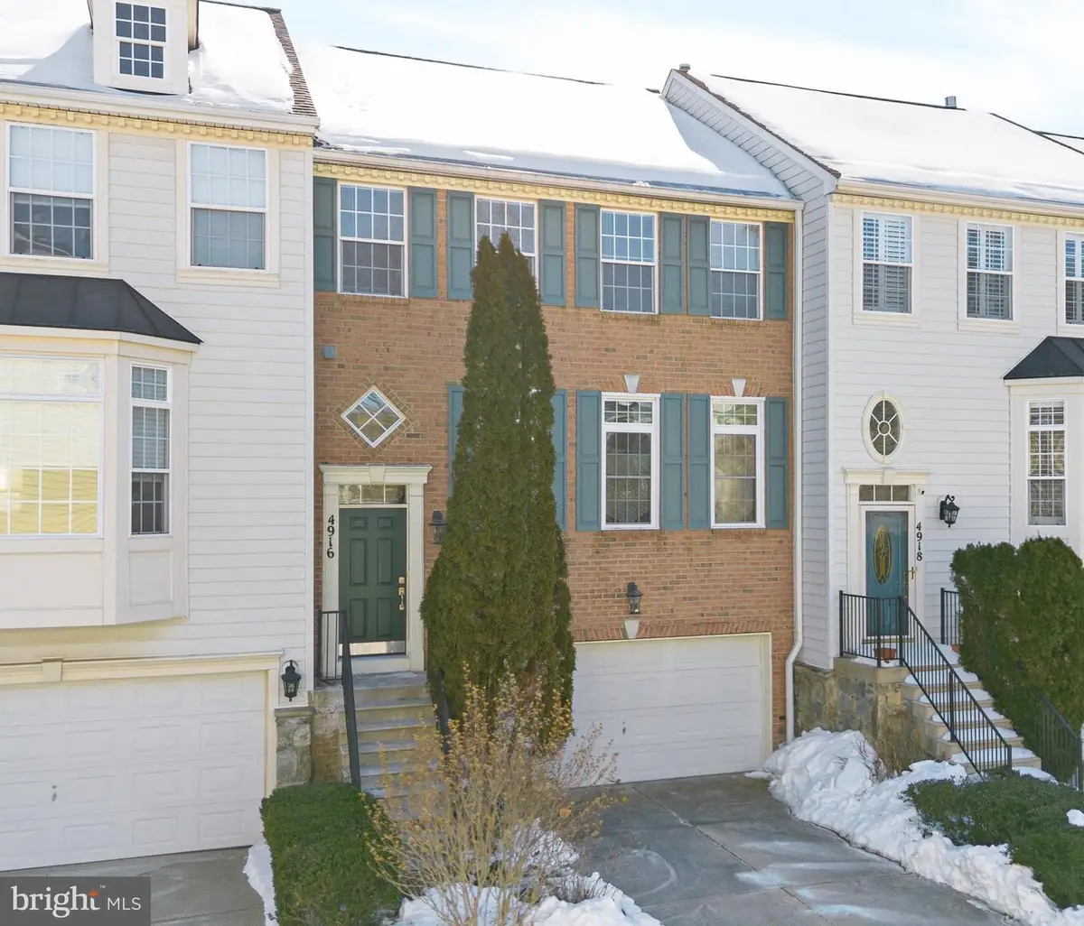 4916 Tothill Dr, Rockville, MD 20855 - #1