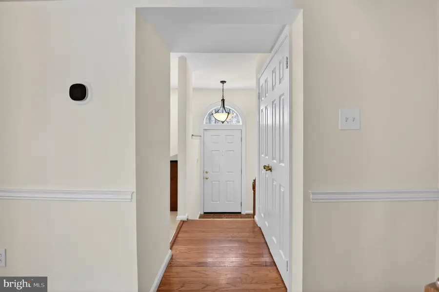 10421 Englishman Dr #26, North Bethesda, MD 20852 - #2