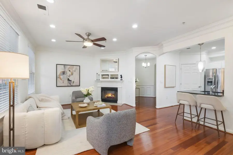 1 Arch Pl #220, Gaithersburg, MD 20878 - #3