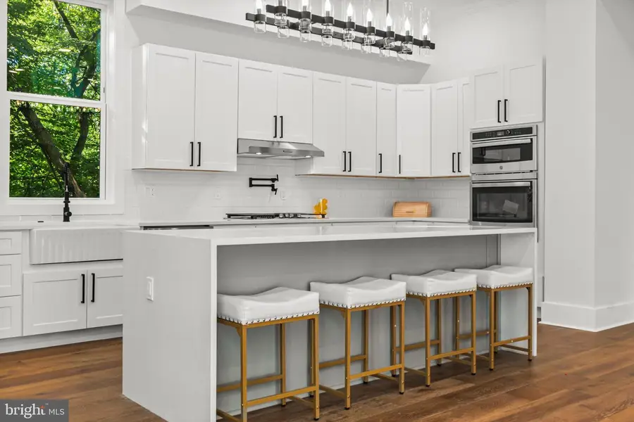 811 Sligo Creek Pkwy, Takoma Park, MD 20912 - #3