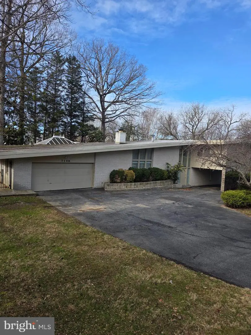 7146 River Rd, Bethesda, MD 20817 - #1