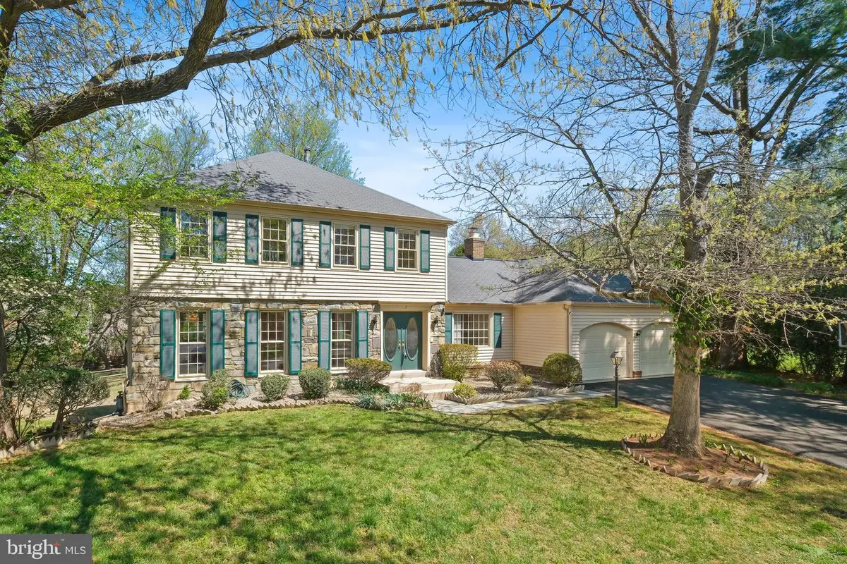 5 Canfield Ct, Potomac, MD 20854 - #1