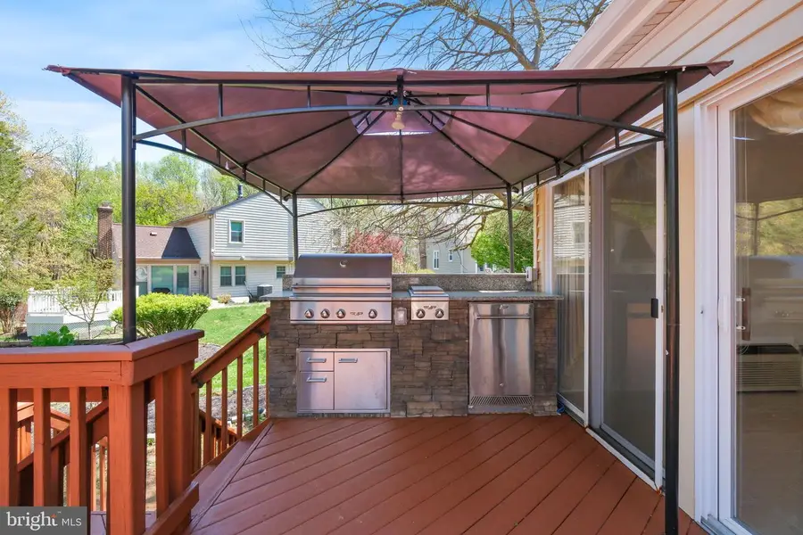 5 Canfield Ct, Potomac, MD 20854 - #3