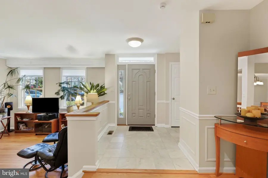 6 Bentridge Ct, Potomac, MD 20854 - #2