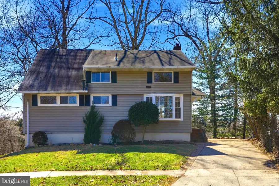 835 Bowie Rd, Rockville, MD 20852 - #2