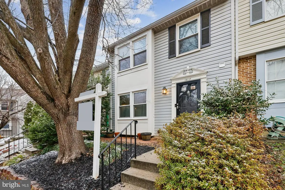 19117 Partridge Wood Dr, Germantown, MD 20874 - #1