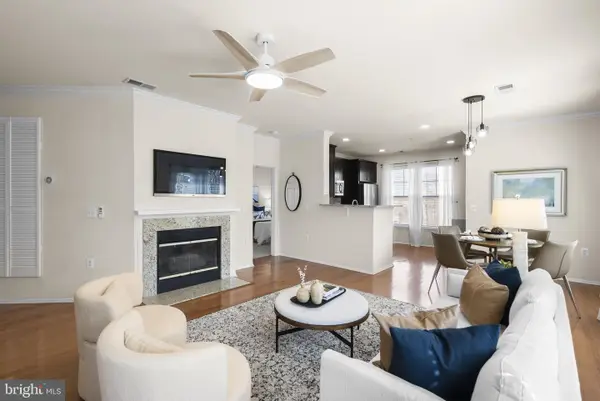 11800 Old Georgetown #1406, ROCKVILLE, MD 20852