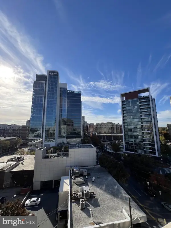 4801 Fairmont Ave #909, BETHESDA, MD 20814